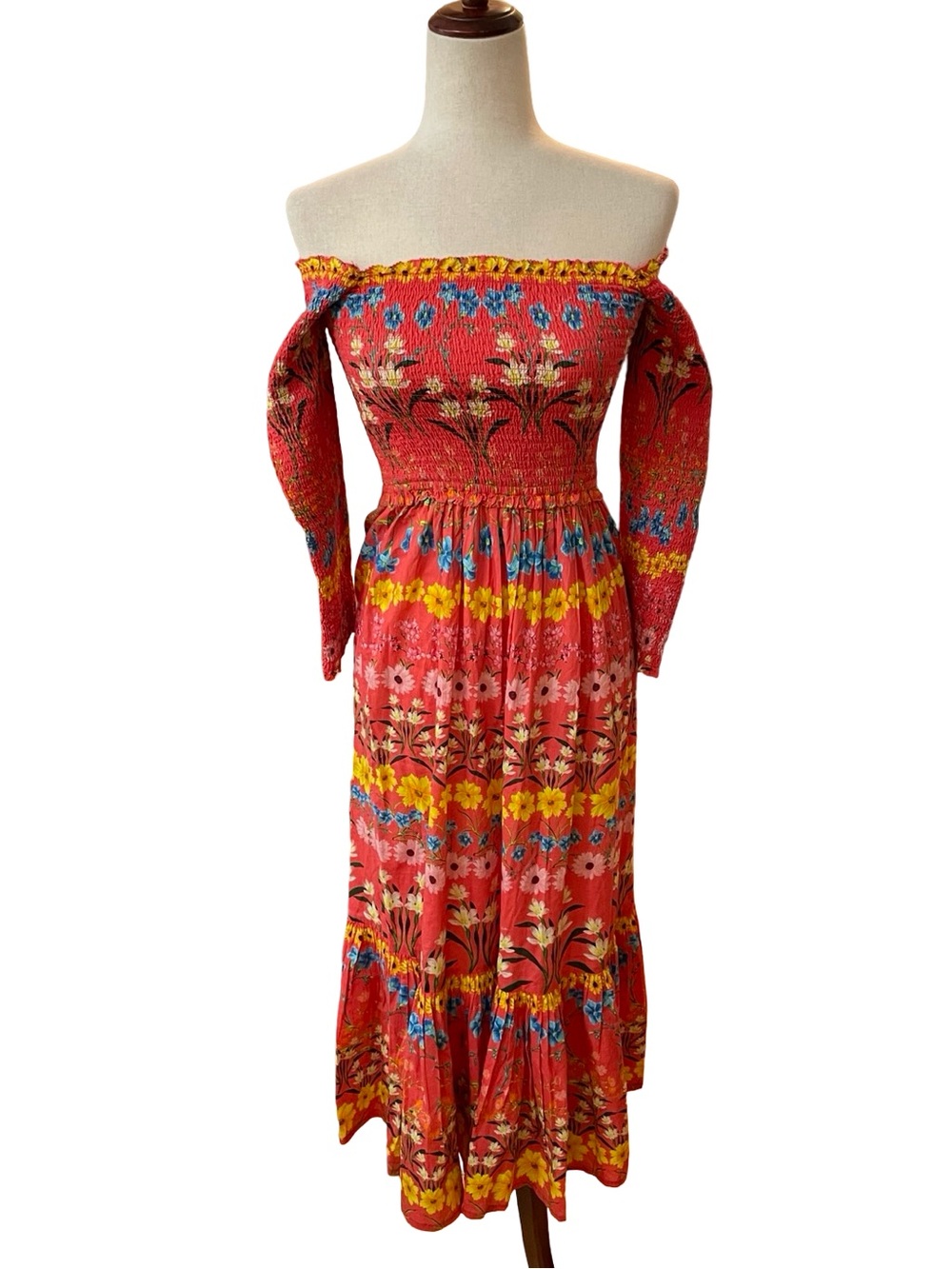 CARA CARA Printed Floral Maxi Dress New Without Tags